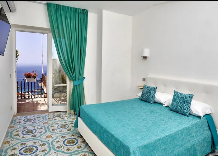 Malafemmena Guest House
